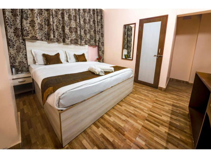 Hotel Bleue Mont Βαρανάσι Εξωτερικό φωτογραφία